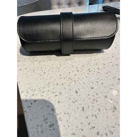 WOLF 3 Watch Storage Case - Black/Grey - Picture 3 of 5